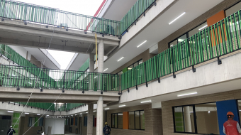 pasillos colegio
